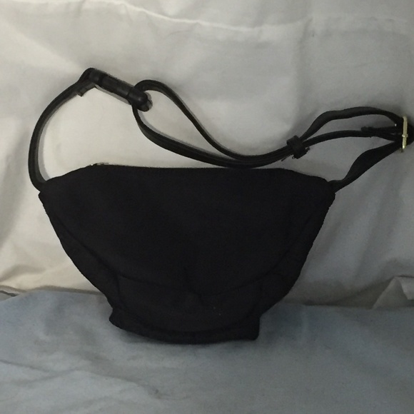 Liz Claiborne Fanny Pack - Picture 2 of 3
